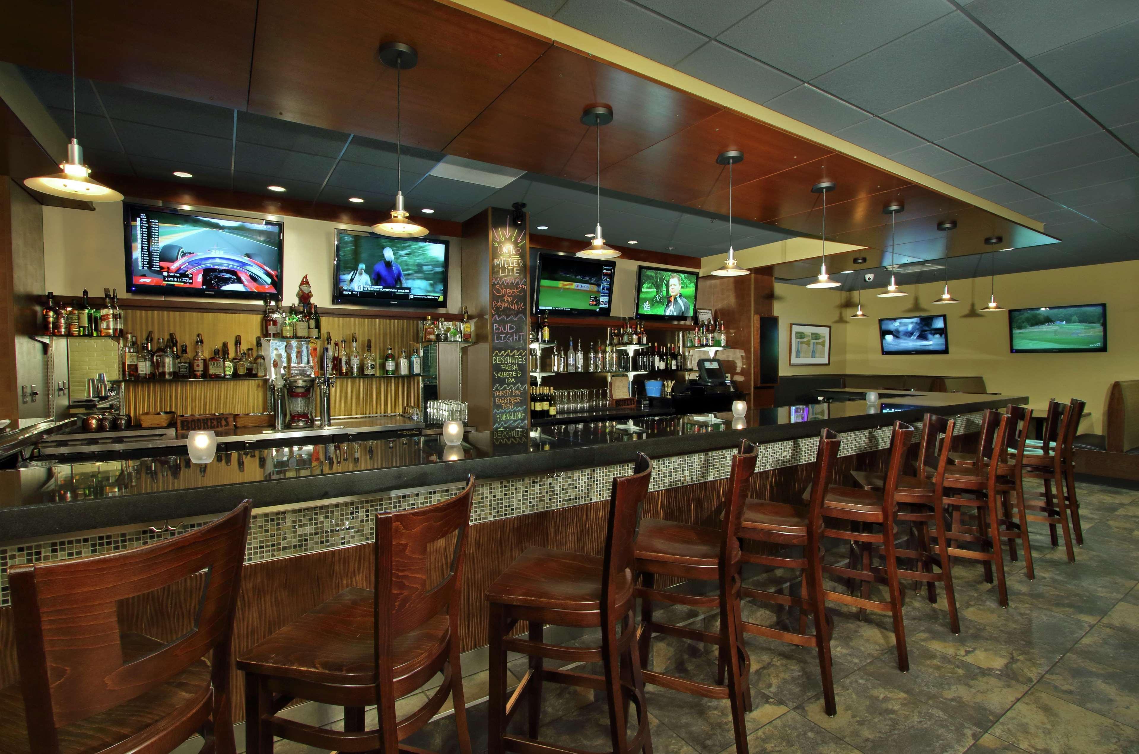 Doubletree By Hilton Newark Hotell Exteriör bild
