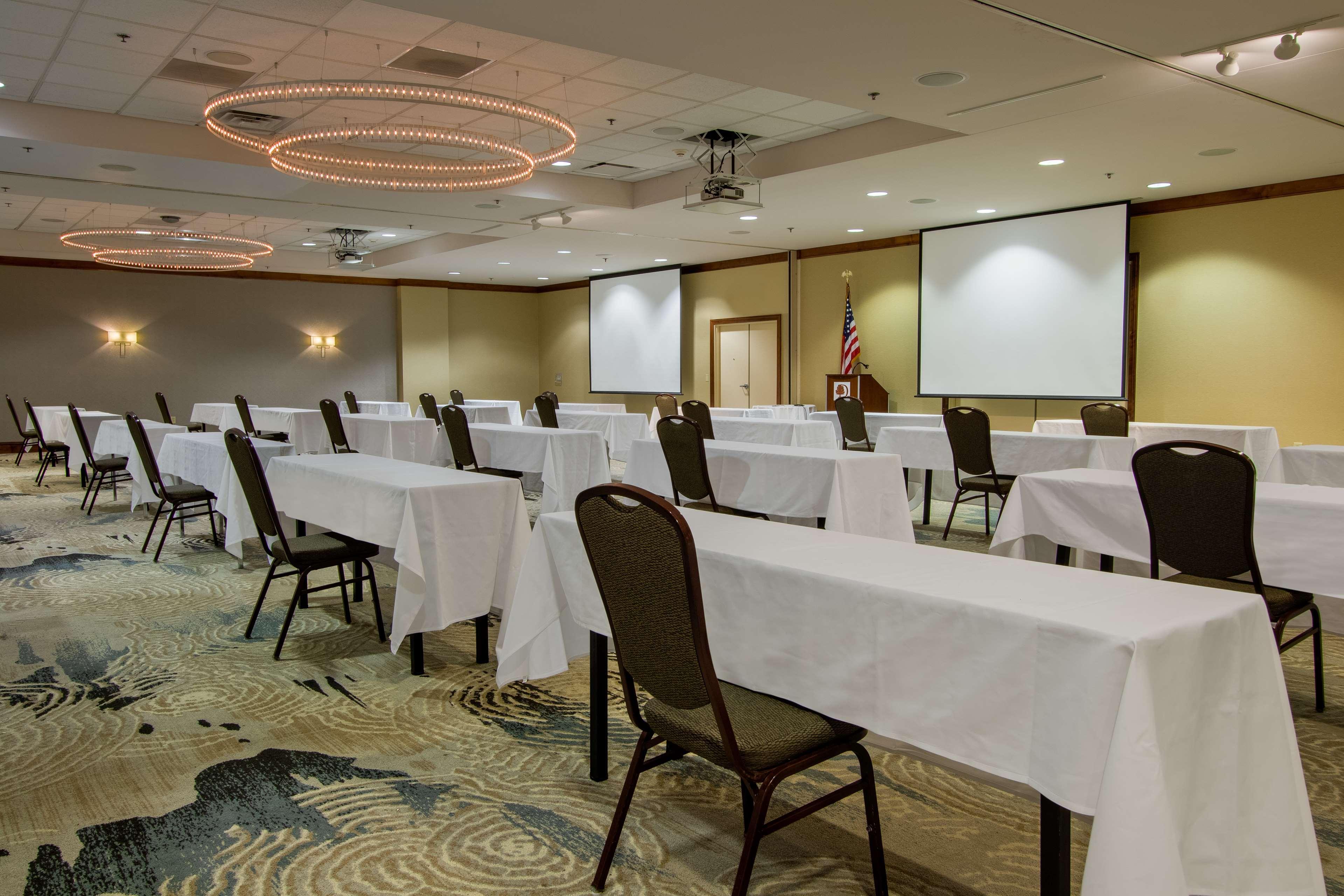 Doubletree By Hilton Newark Hotell Exteriör bild